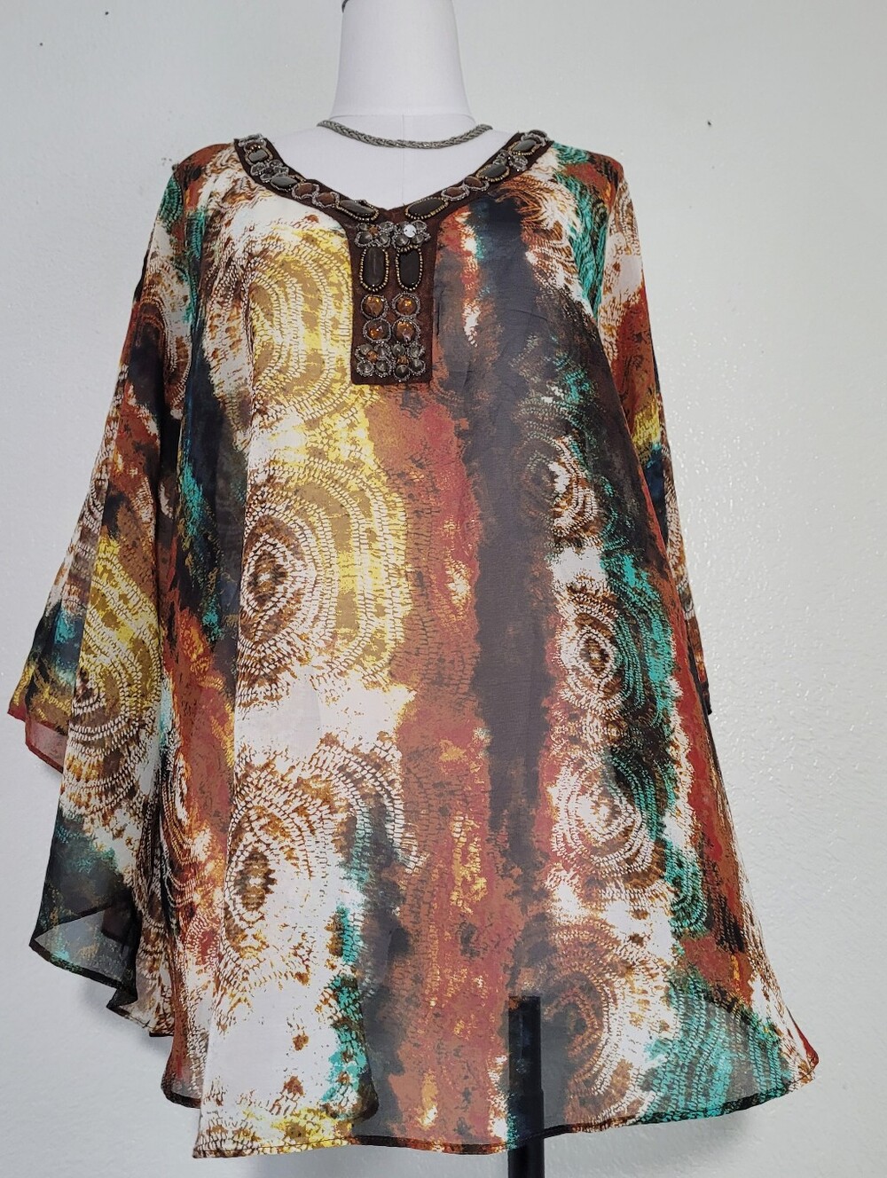 New Directions Multicolor Swirl Print Butterfly Wing Tunic Beaded Neckline 2XL